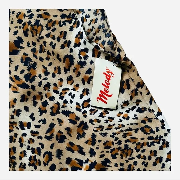 WIP Melody semi casual topshirt M scoop neck leopard print detailed back - Picture 9 of 14